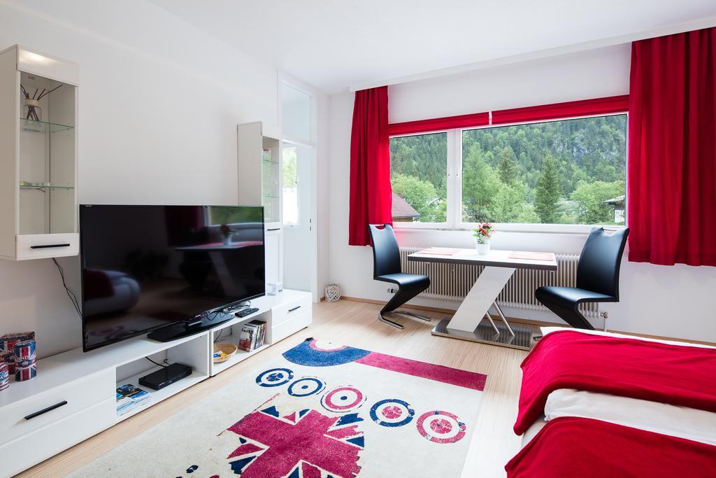 W & S Executive Apartments - Obertraun Eksteriør bilde